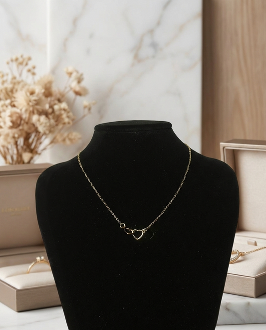 Колие „Златна Илзия“ 🌟🦋