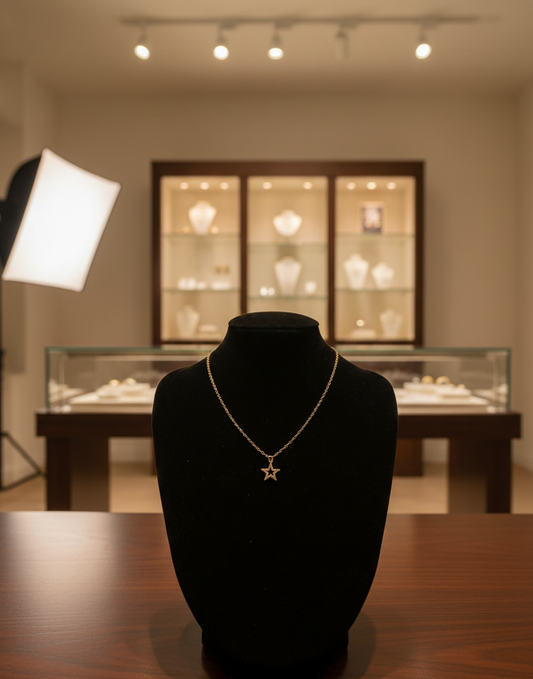 Колие „Noctelle“ 🌌✨